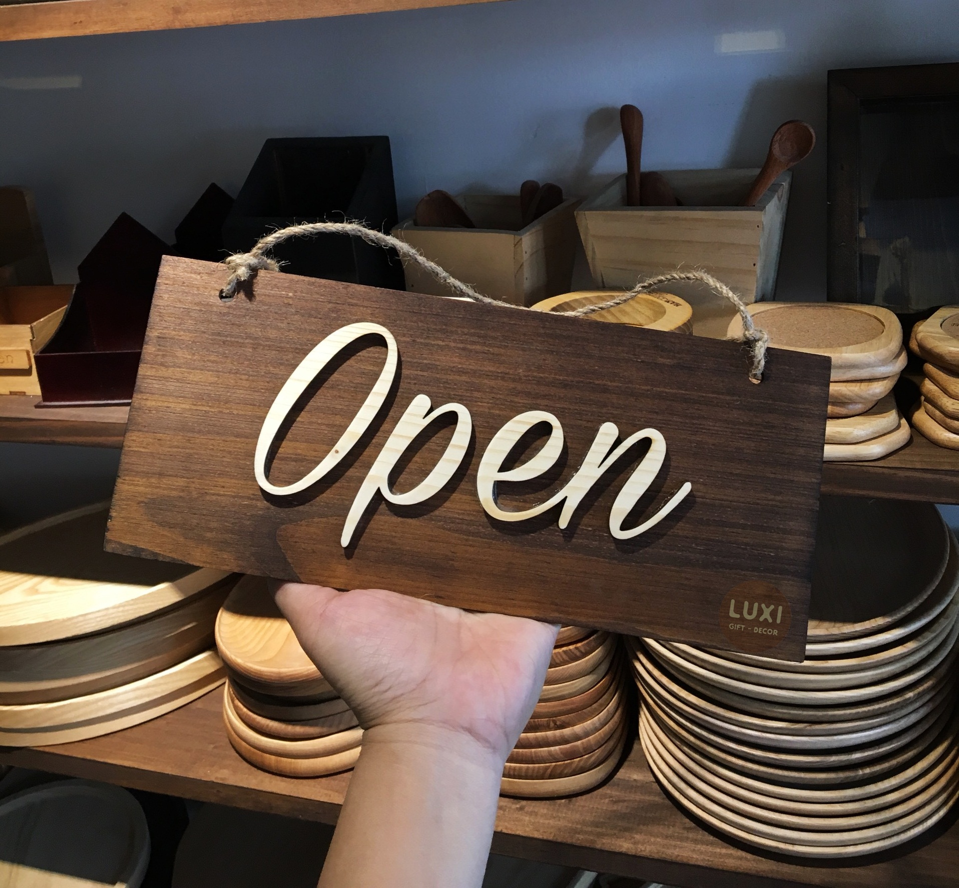 Bảng gỗ treo cửa 2 mặt Open - Close 12 LUXi decor