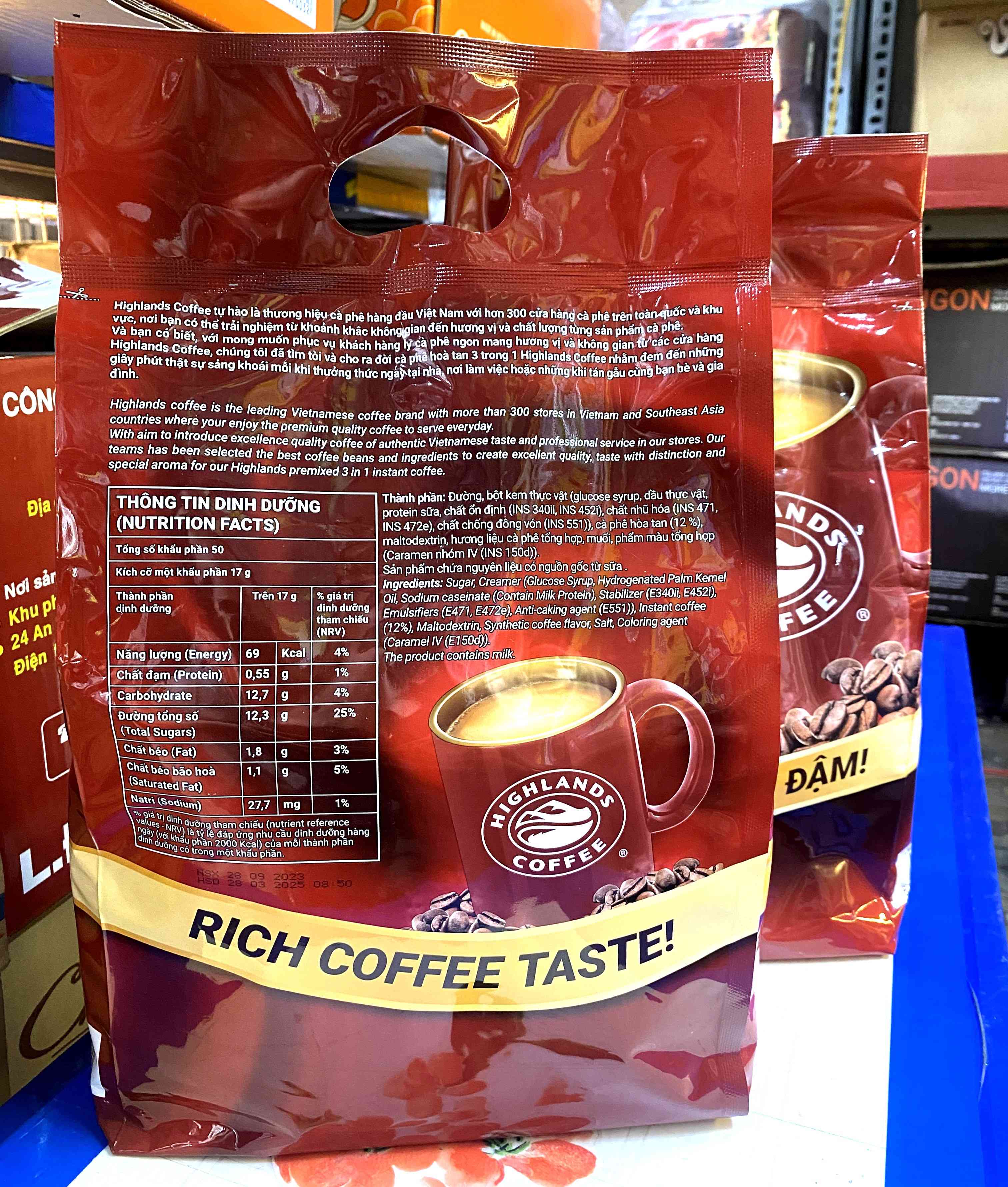 Cà Phê Highlands Coffee 3in1 Hòa Tan Bịch 850g (50 Gói x 17g)