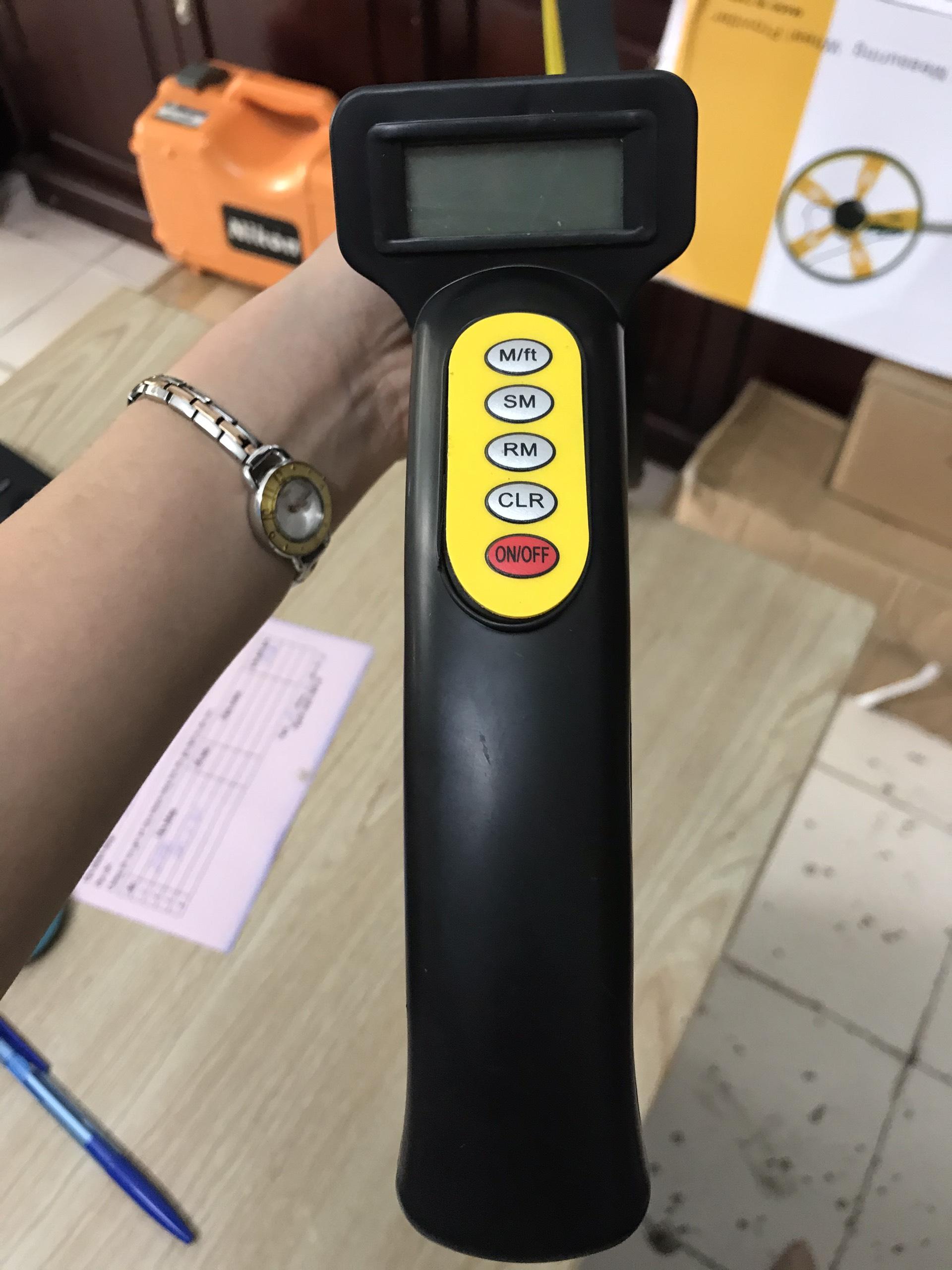 Thước lăn đường điện tử