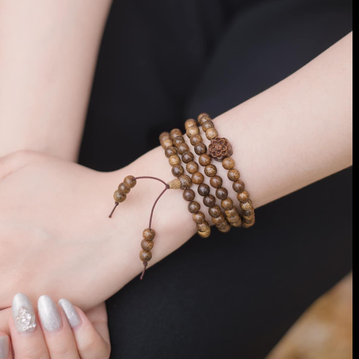 Vòng tay trầm hương 6mm 7mm 8mm tràng hạt 108 hạt - Trầm hương tốc - Mix Charm hoa sen