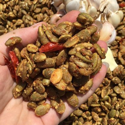Hạt Bí Tỏi Ớt - Cực Ngon 100g