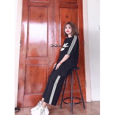 QUẦN THỂ THAO BA SỌC RỘNG