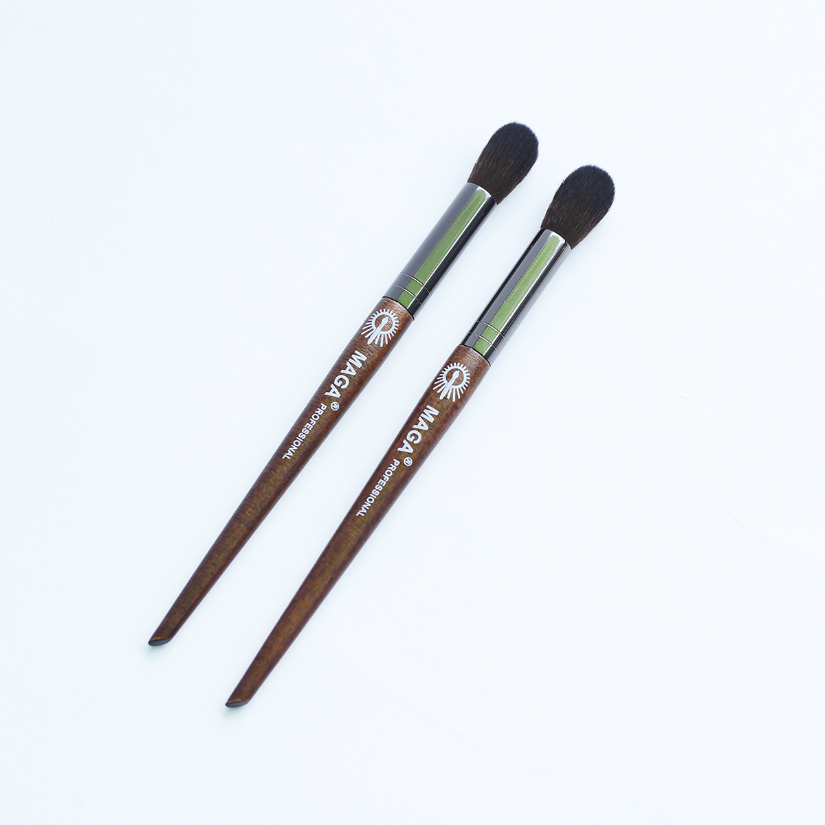 [HCM]Cọ Highlight Nhỏ MAGA Brush 24