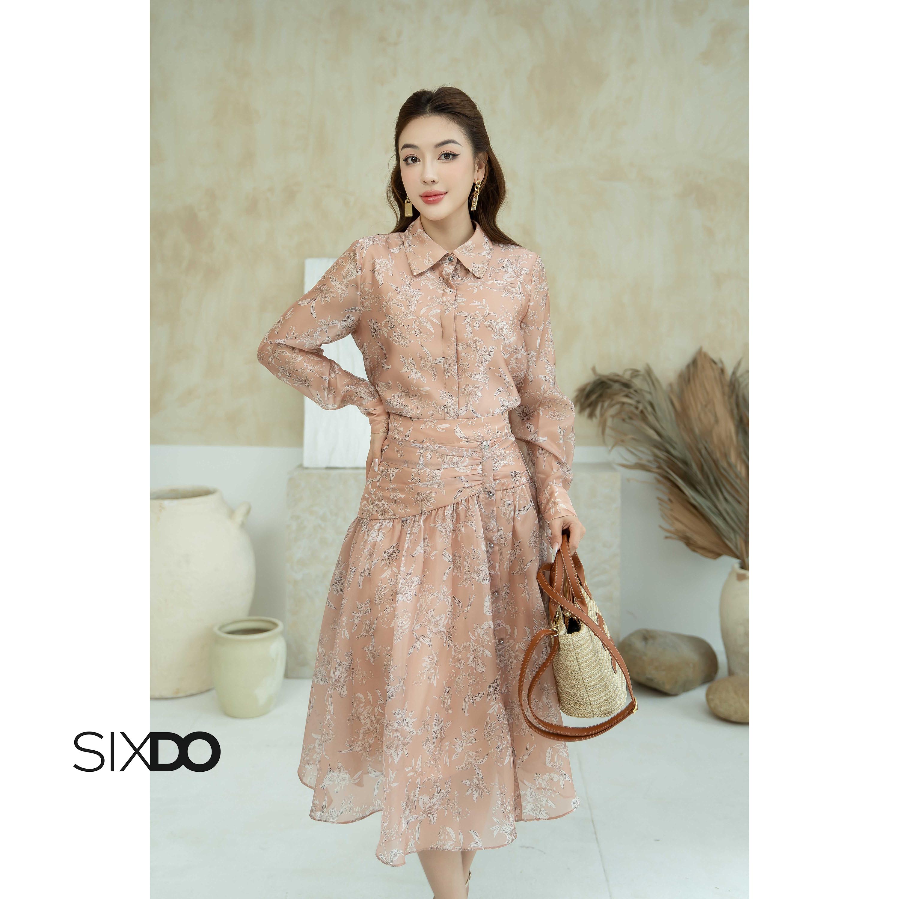 Chân váy tơ nâu hoa SIXDO (Light Brown Floral Midi Skirt)