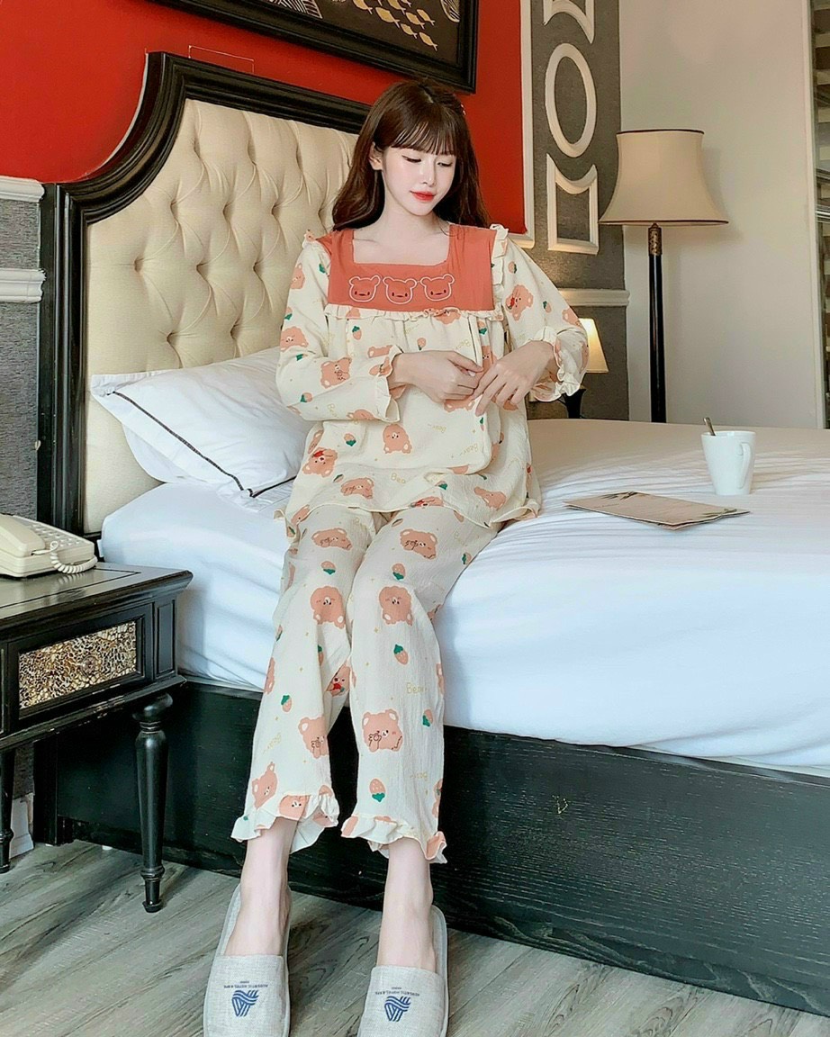 BỘ ĐŨI THÁI HÌNH MẶC BẦU VÀ SAU SINH