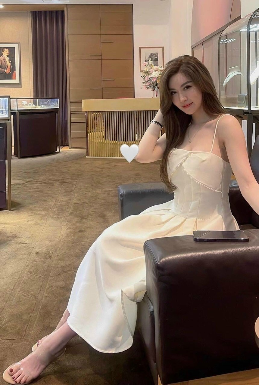Đầm 2S Sang Chảnh Phối ngọc Có Mút Ngực-LC
