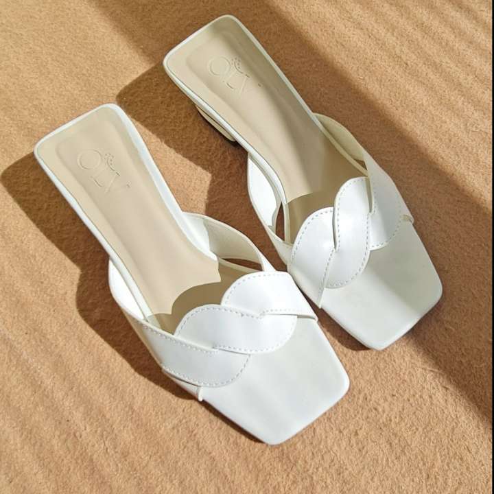 OLV – Dép Twisted White Slipper – OLV ,SKU : 1471003829_VNAMZ-6111156596 >>>🇻🇳 Top1Vietnam 🛒>>> lazada.vn 🇻🇳🇻🇳🇻🇳🛒🛍🛒