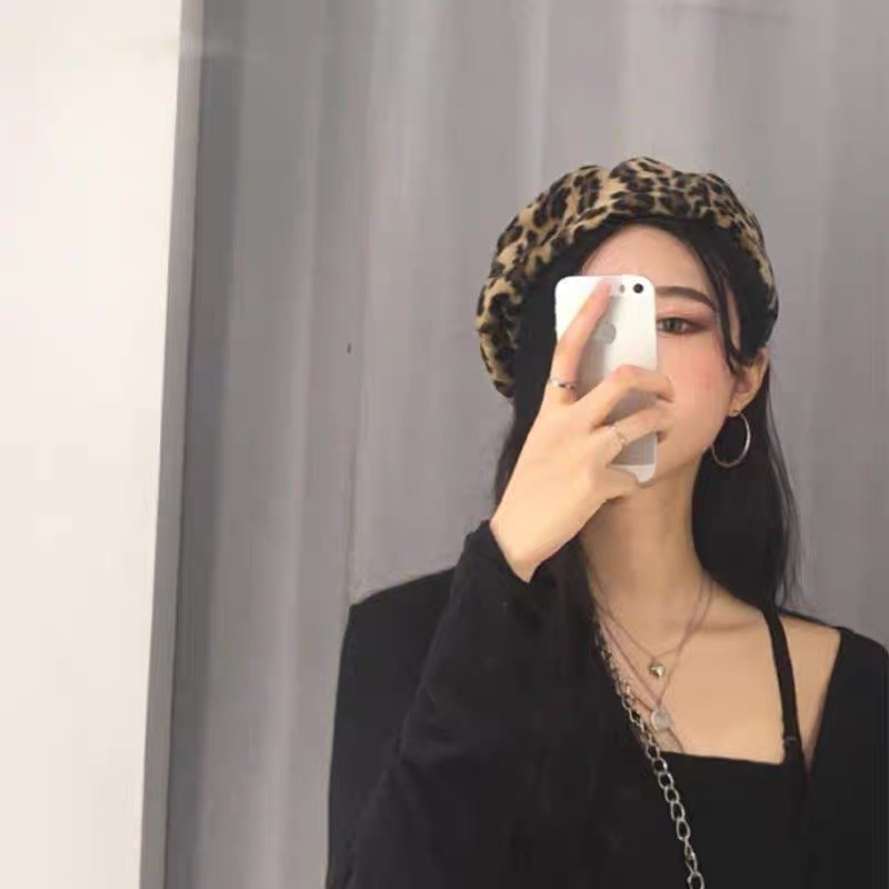 Mũ nồi hoạ tiết da báo thời trang