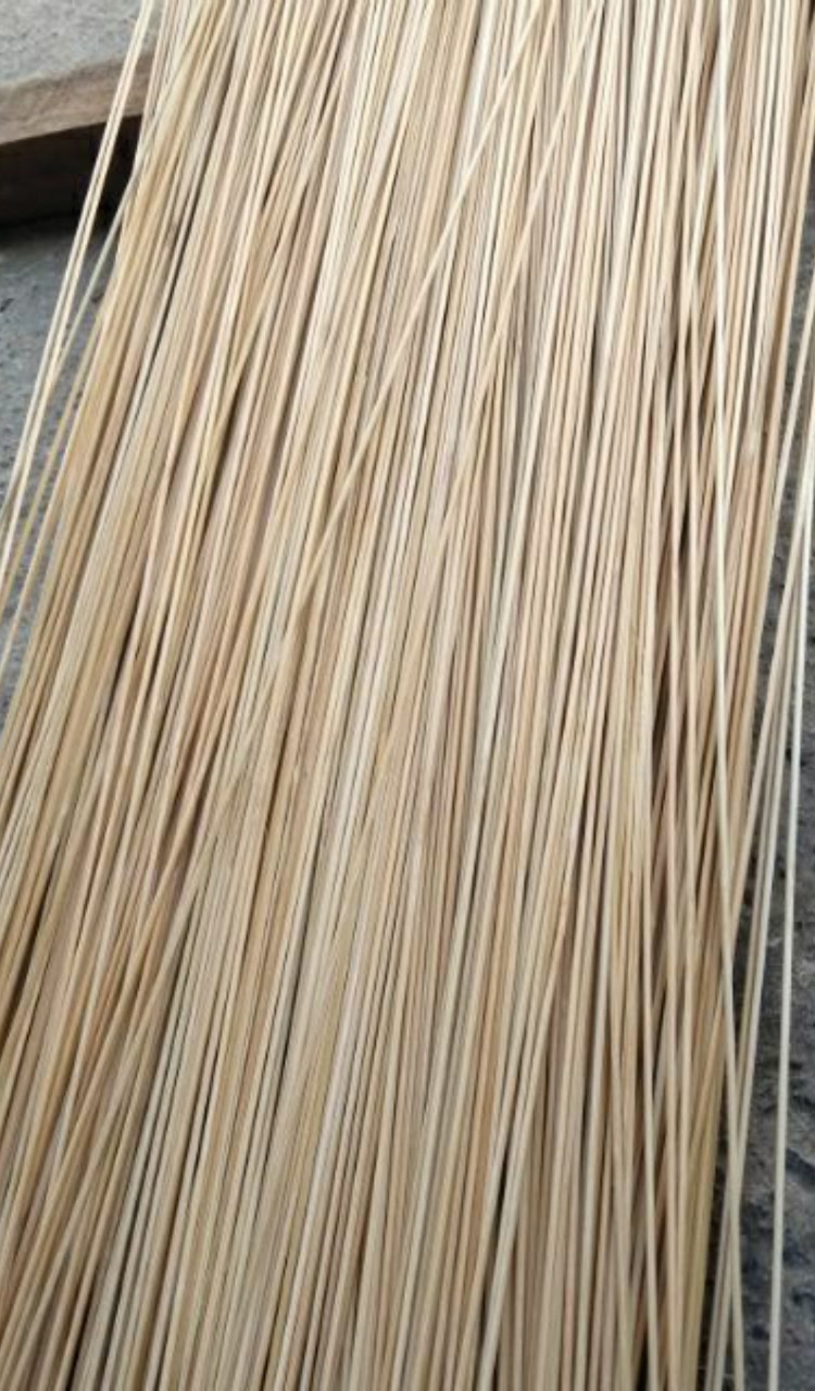 Nan lồng chim dài 40 - 52cm (ib phân loại nan khách cần )