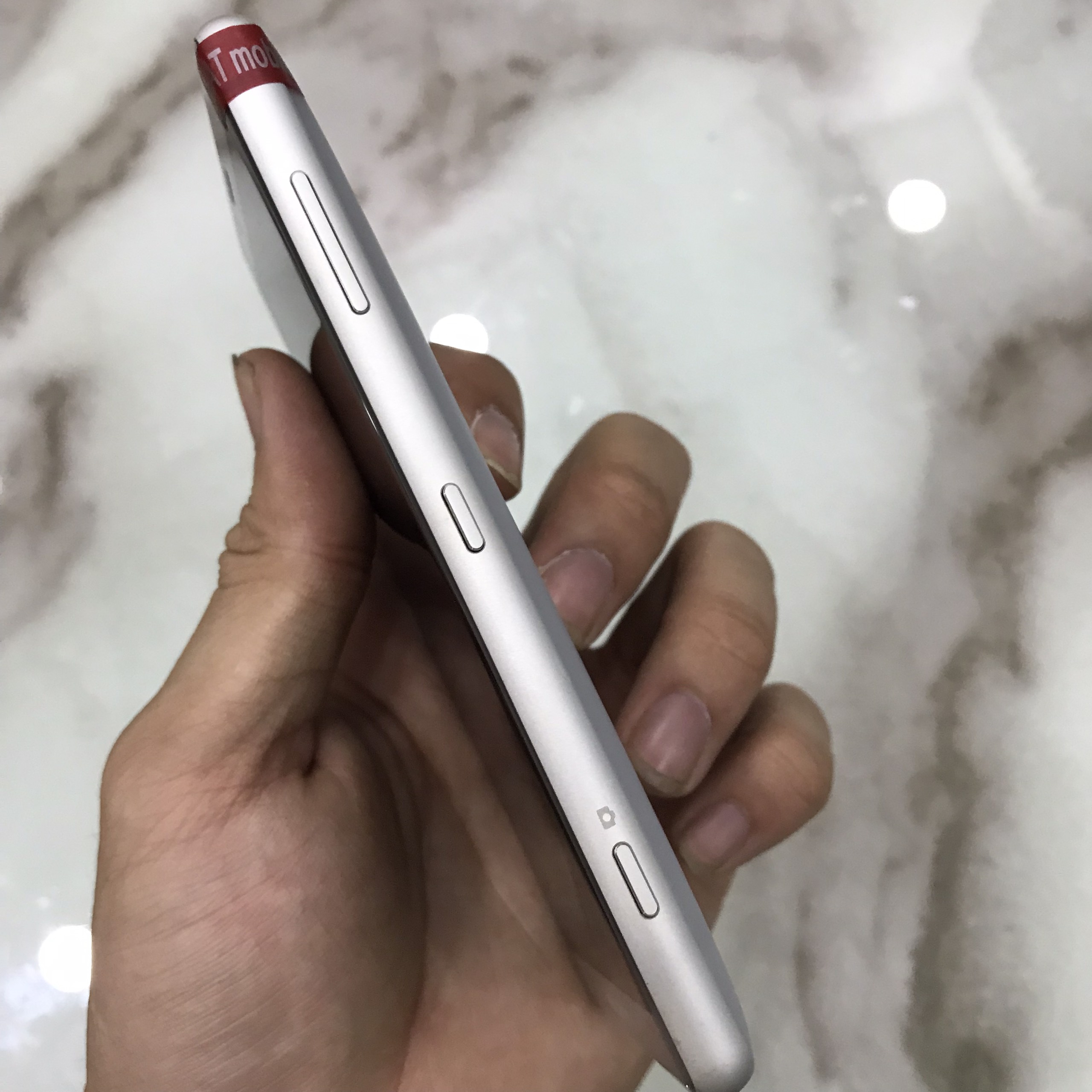 Điện Thoại Sony Xperia XZ2 Compact 4/64GB.