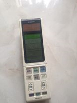 Điều khiển điều hoà nội địa Hitachi vip
