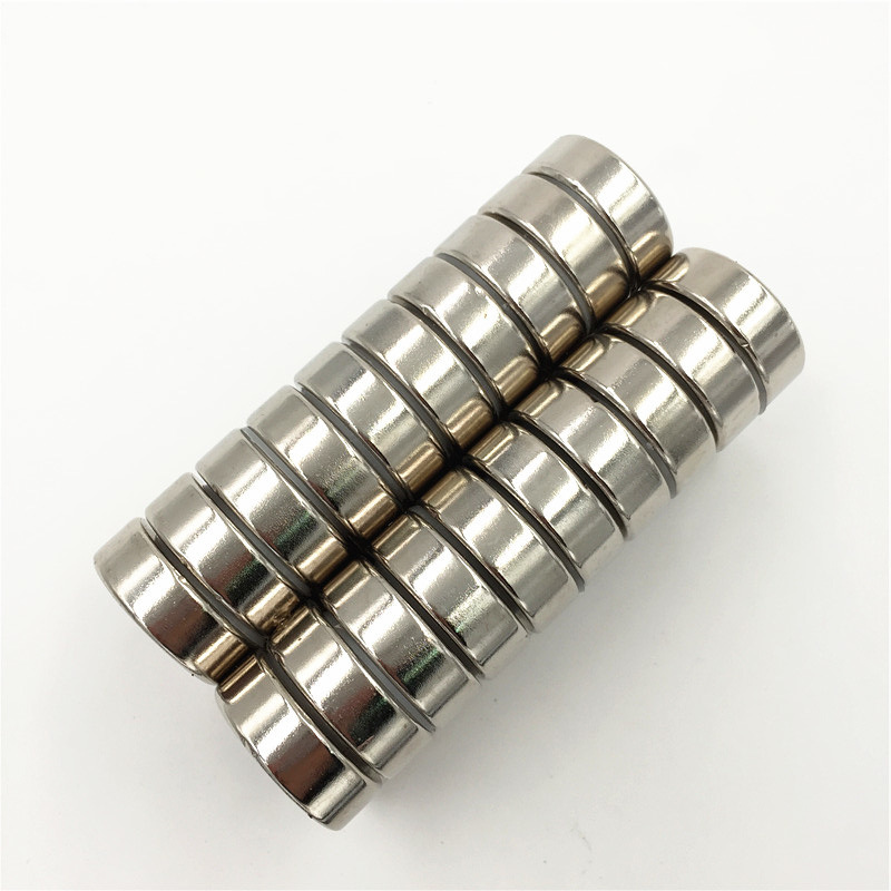 Nam châm đất hiếm 30x10mm mạ Niken lực từ N35
