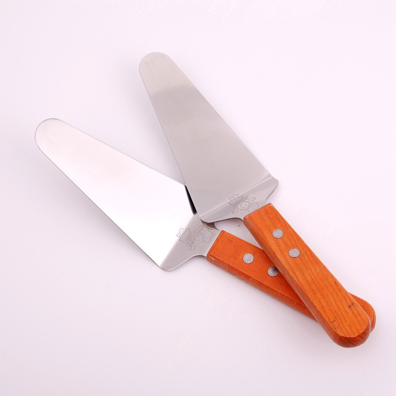 Xẻng múc bánh pizza cán gỗ 26cm
