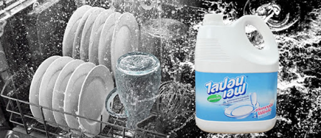 01 can Nước rửa chén không mùi Lipon Thái Lan 3600ml