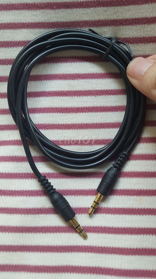Cáp 2 Đầu 3.5mm - 1,5 mét (Đen)