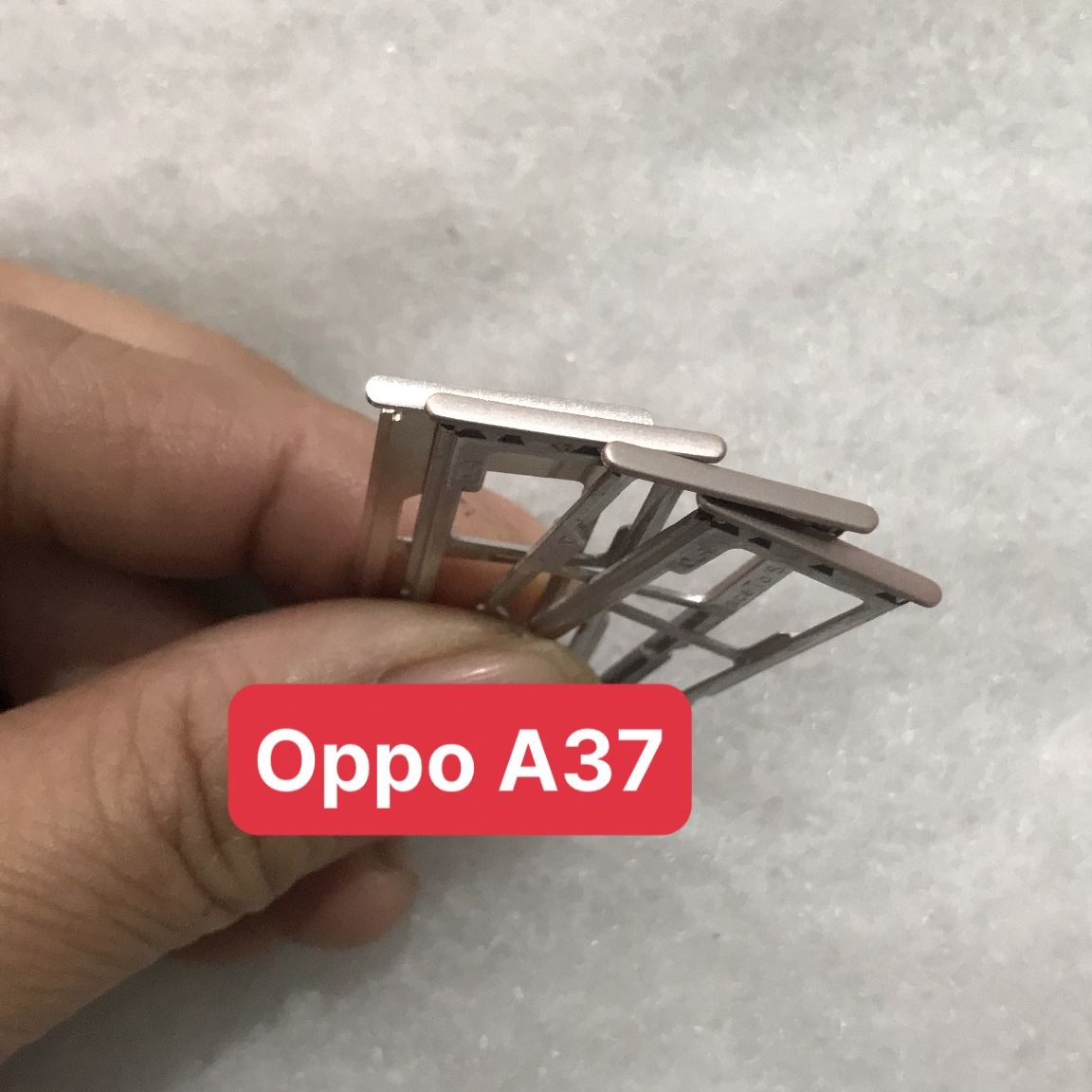 Khay sim Oppo A37 /Neo 9