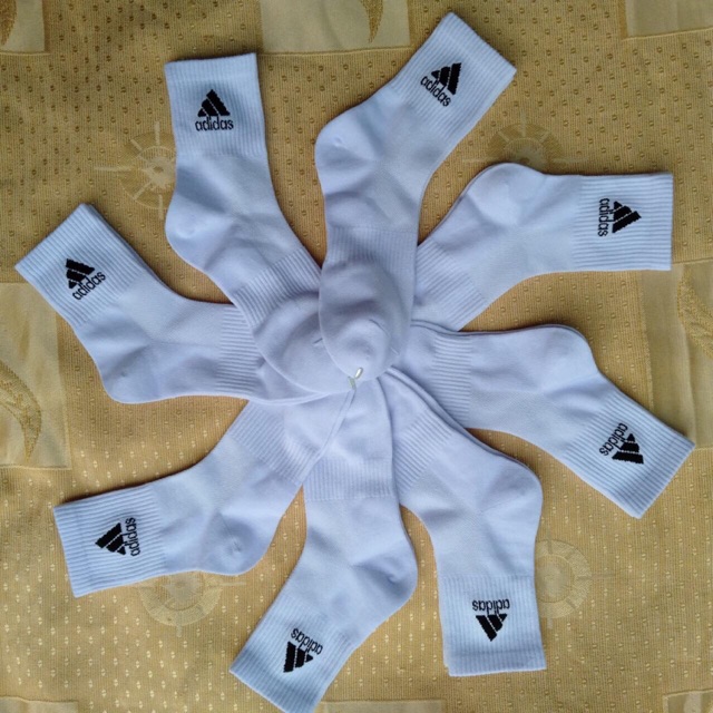 Tất thể thao adidas hàng tự chụp