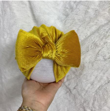 Turban nhung tăm sang chảnh