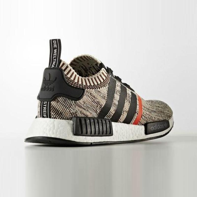 Sneaker NMD R1 Primeknit Core Black Orange