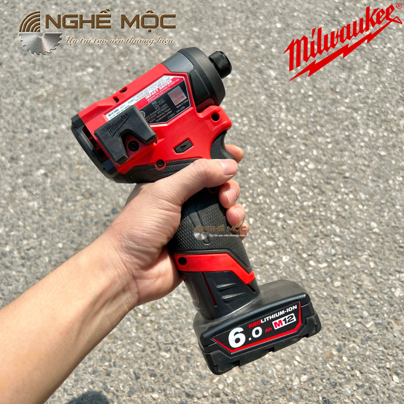 Máy khoan bắt vít M12 FID2 Milwaukee gen 4