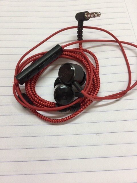 Tai nghe LG Quadbeat 3