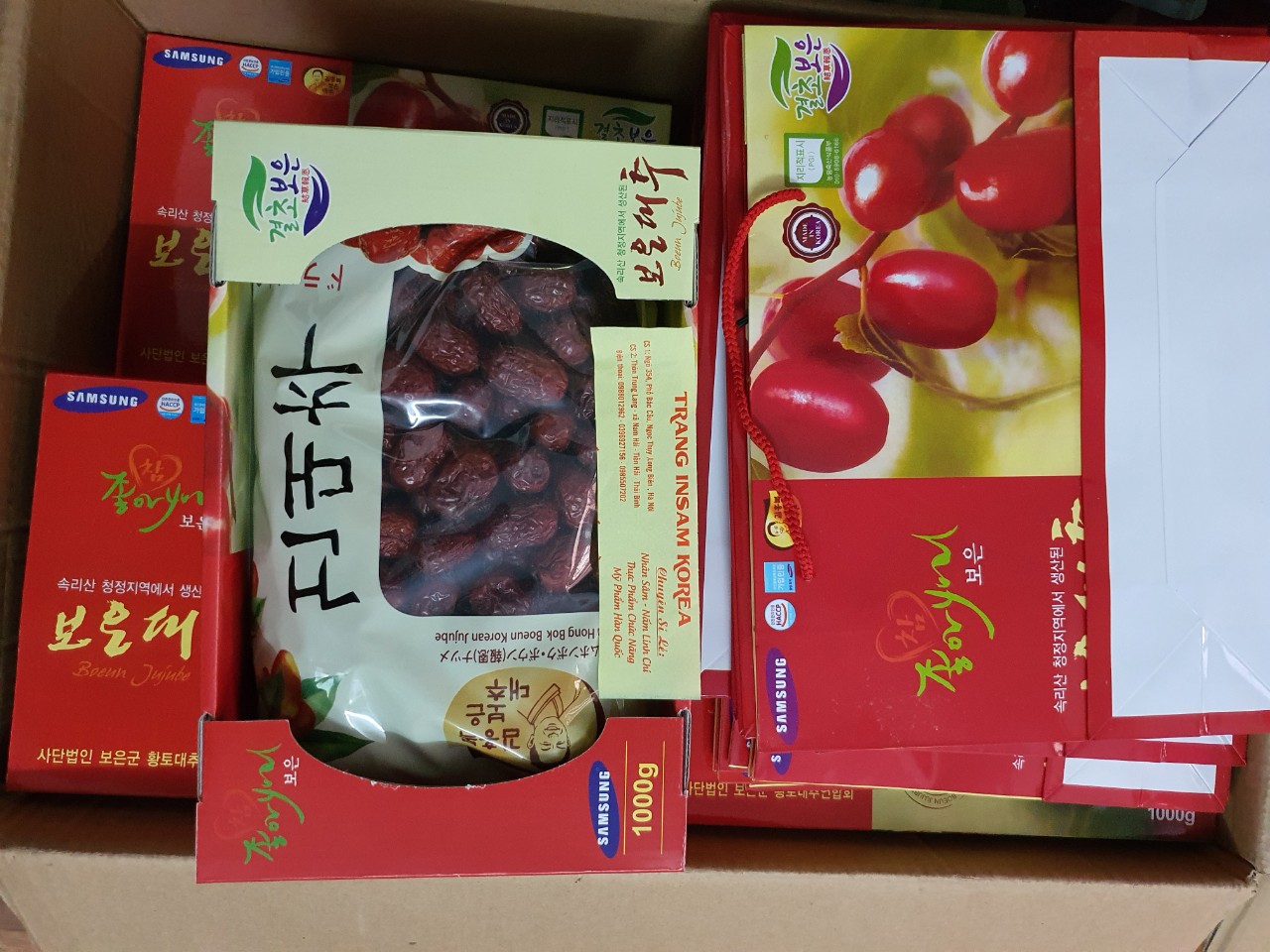 Táo Đỏ Khô Hàn Quốc Hộp 1kg