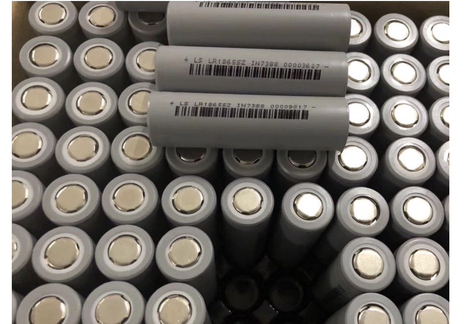 Cell Pin 18650 Lishen 2600mah-5C (Xả 10A)