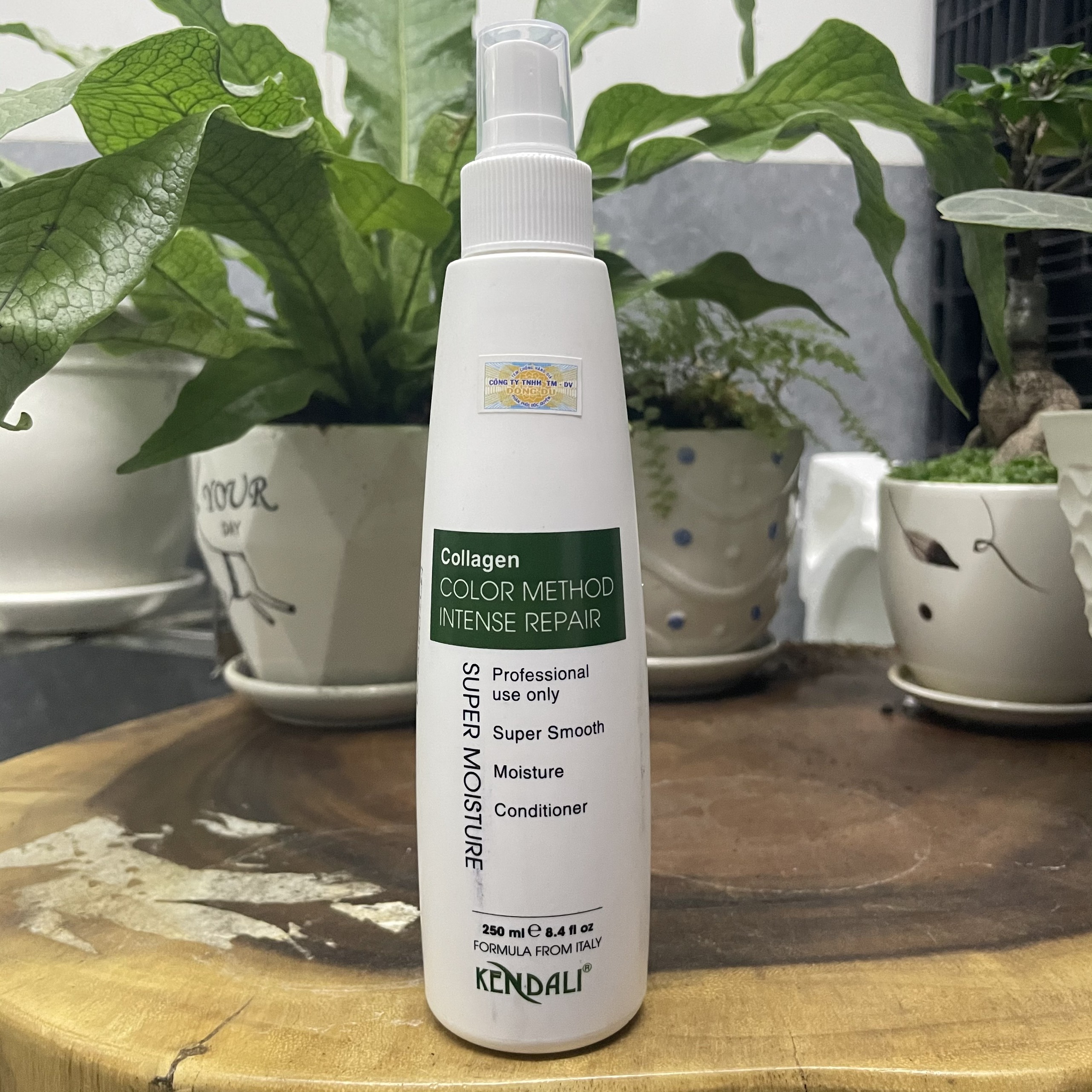 [HCM]Sữa xịt dưỡng chăm sóc tóc COLLAGEN KENDALI 250ml