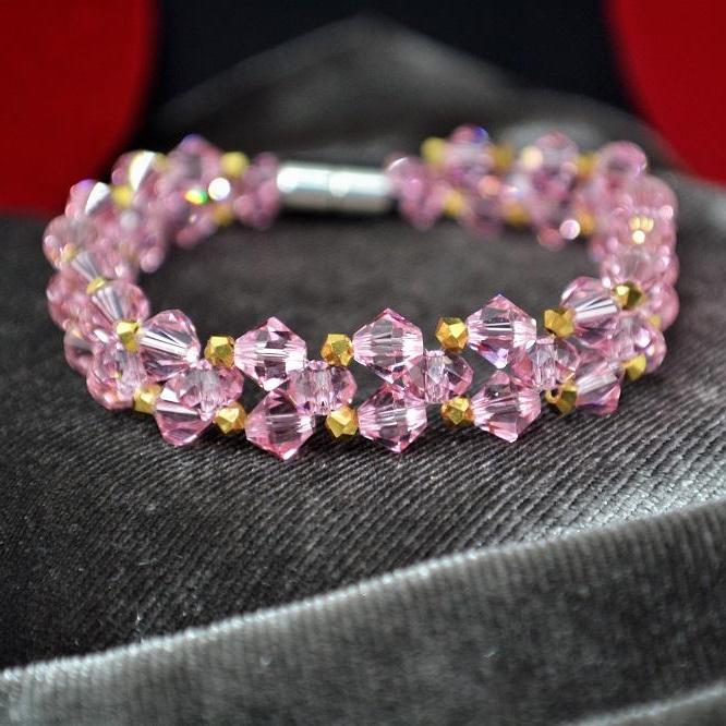 Freeshipmax-Vòng tay pha lê cao cấp nữ Swarovski mà hồng sen