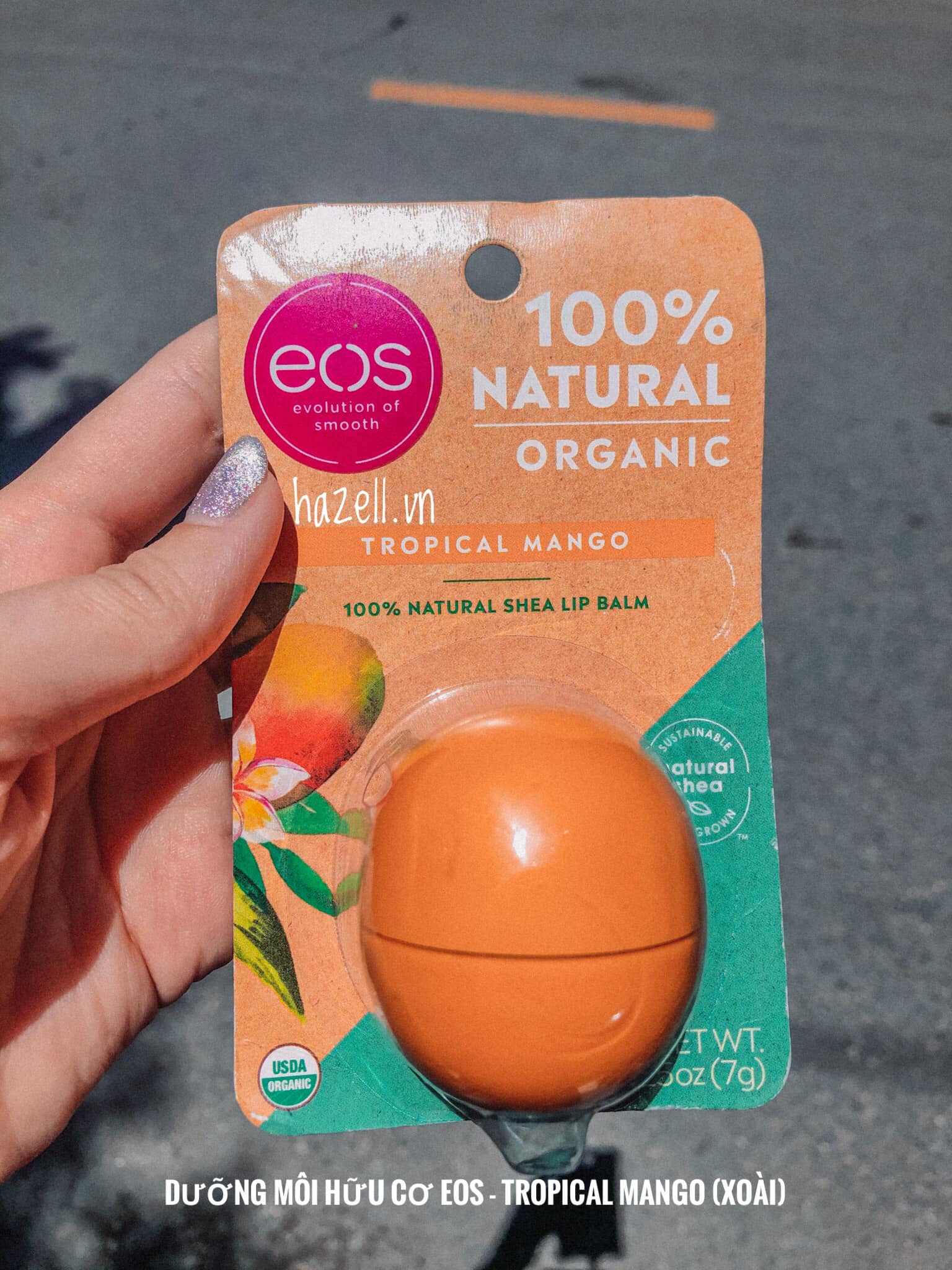 Son Trứng Dưỡng Môi EOS Lip Balm
