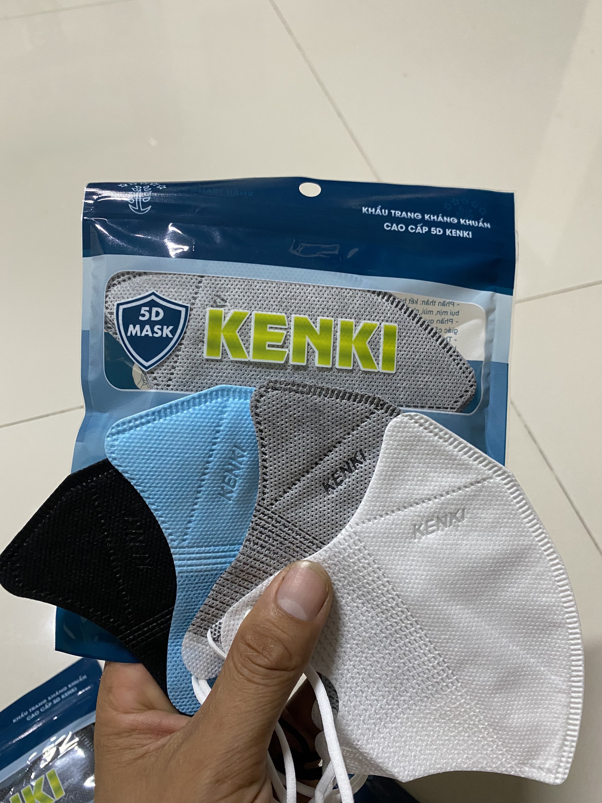Bán sỉ thùng 100 chiếc Khẩu trang 5D Mask Thịnh Phát màu trắng (Set 100 cái)