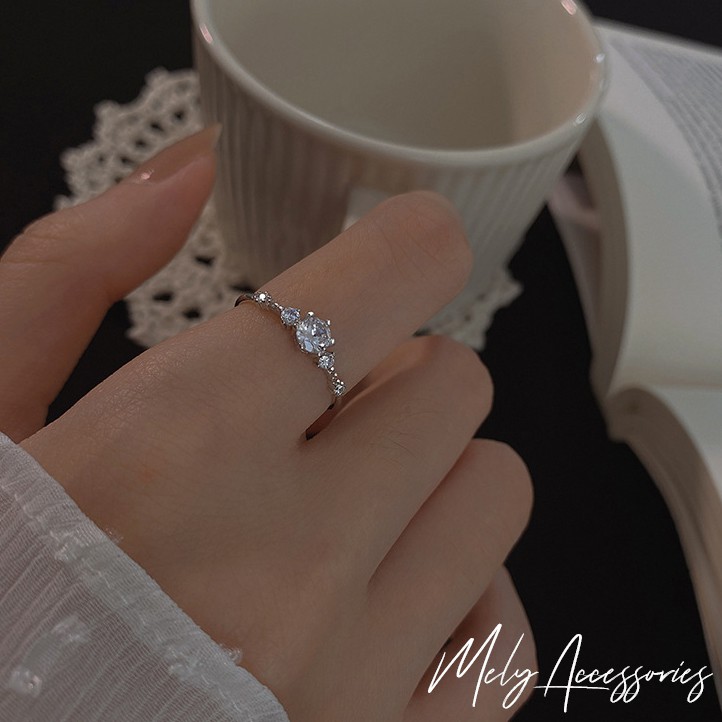 Nhẫn đính đá tinh tế đơn giản dành cho nữ - Mely B82