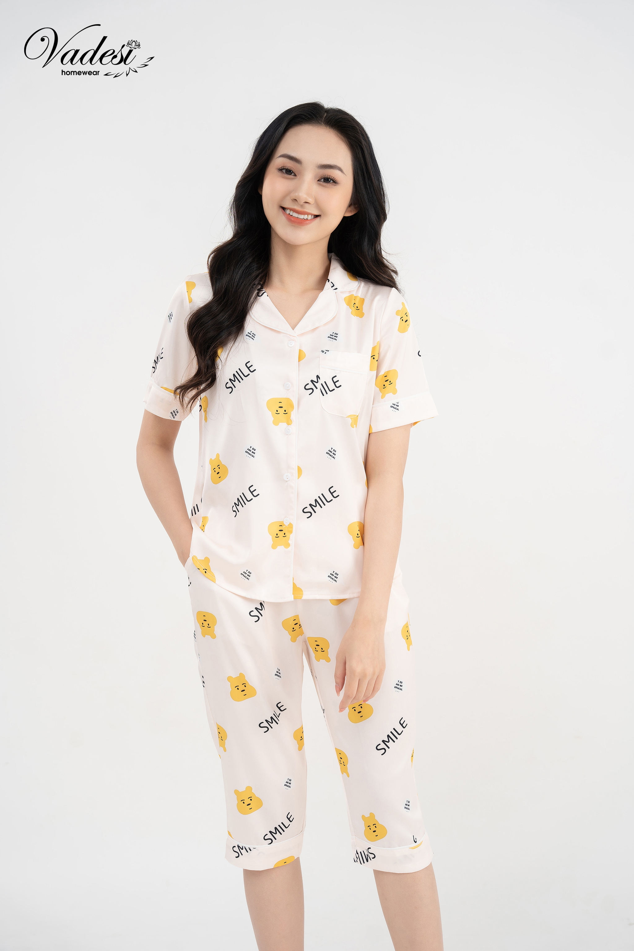 Bộ Pijama quần lửng áo cộc chất liệu lụa cao cấp mát mềm