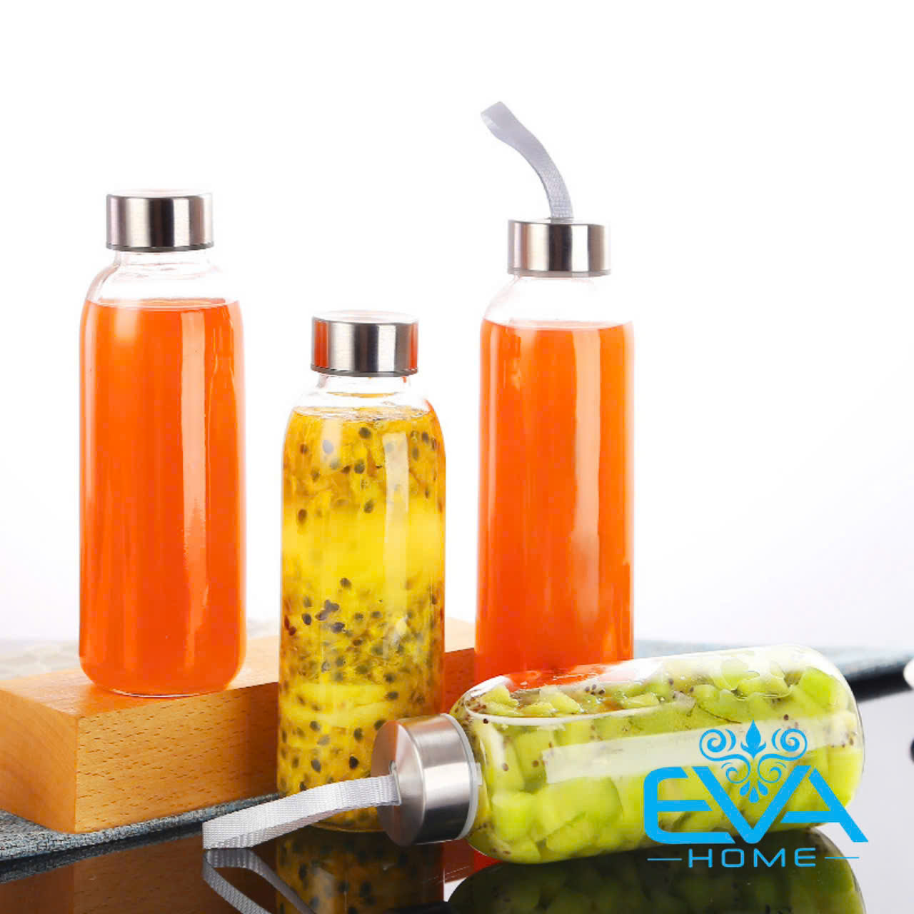 Bình Đựng Nước Thủy Tinh Có Dây Xách 300 Ml