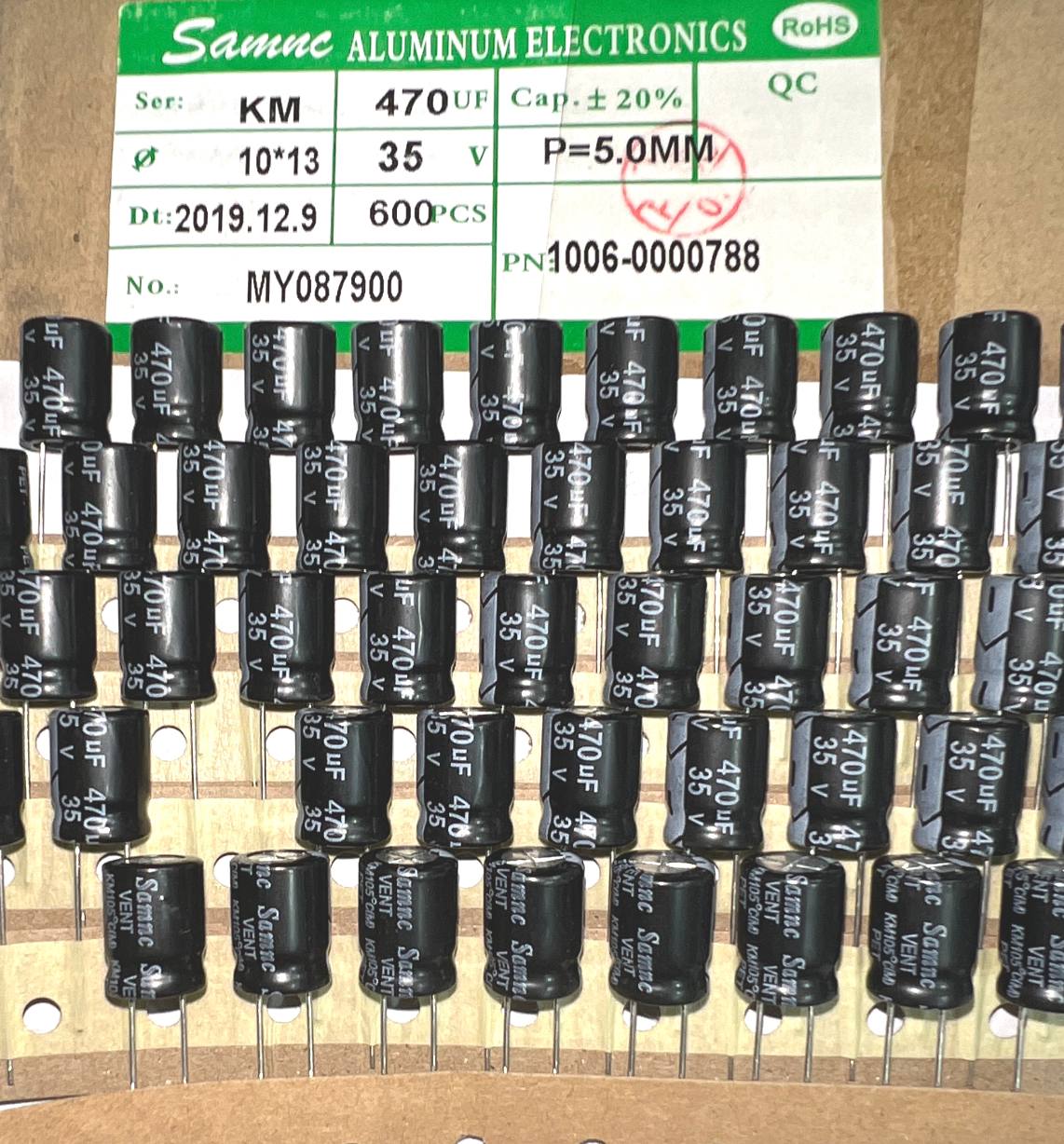[ 20 con ] TỤ SAMNC ( 35V 100UF , 35V 470UF , 50V 10UF )