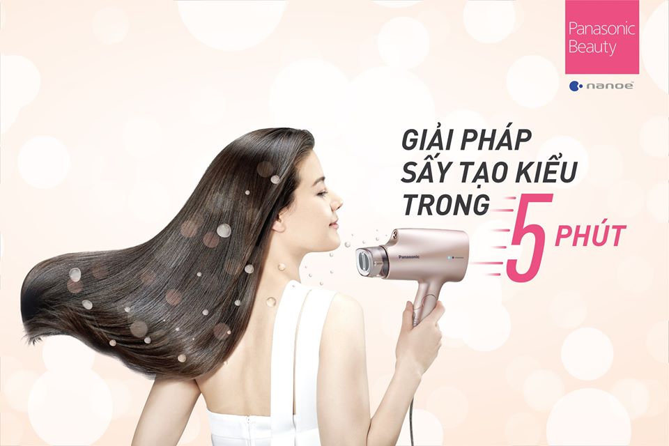 Máy sấy tóc công nghệ Nanoe bảo vệ tóc Panasonic EH-NA27PN645