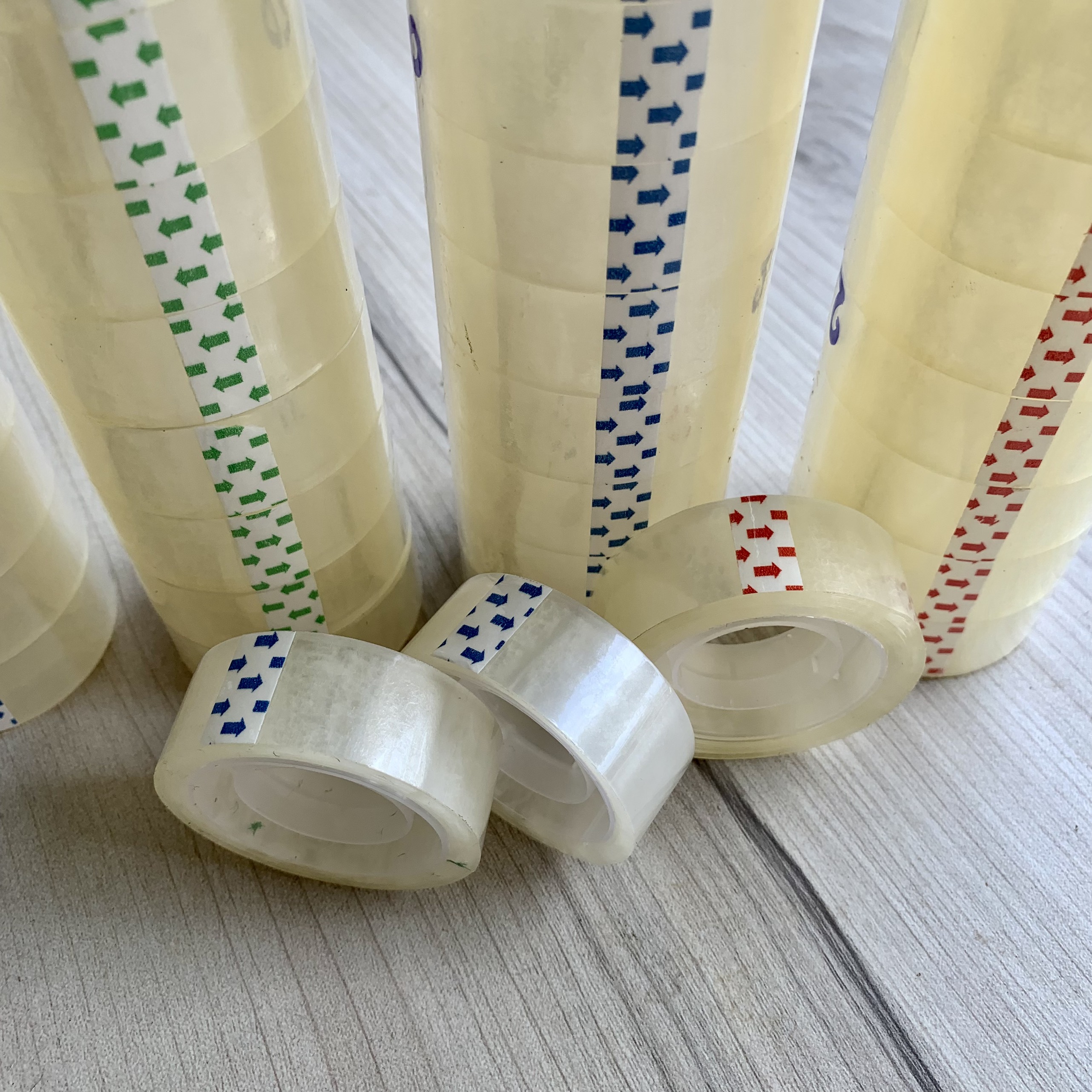 Combo 4 Cuộn băng keo văn phòng phẩm (1 cây / 10 cuộn)
