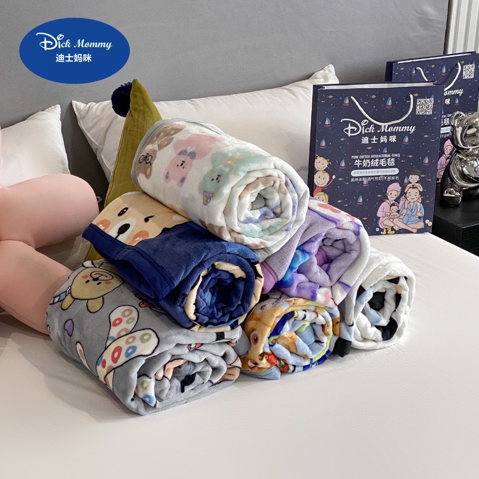 Chăn Tuyết Nhung Disney Cho Bé