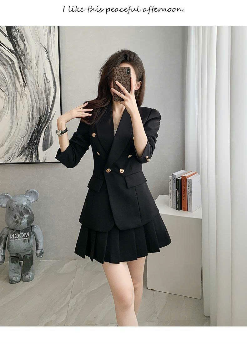 Sét bộ vest chân váy xếp ly phối nút cao cấp , trẻ trung, sang trọng , năng động , đi làm đi chơi đều phù hợp