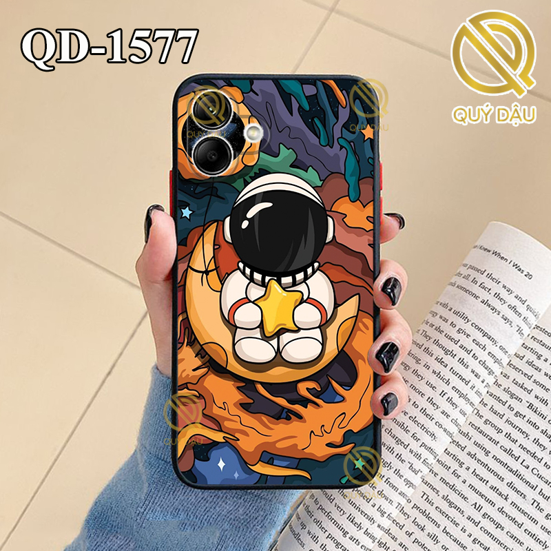 Ốp lưng Samsung Galaxy A04 in hình Phi hành gia P1