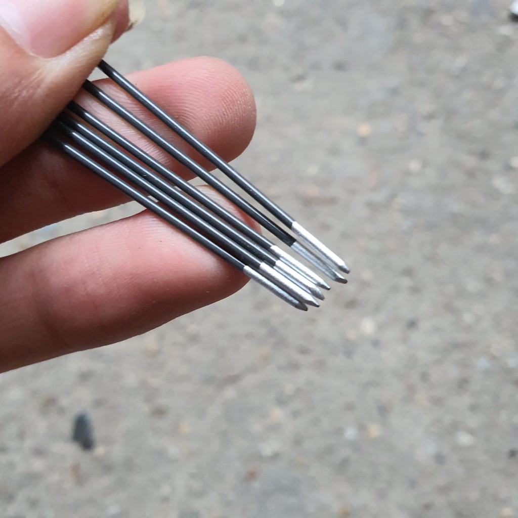 Phao Cỏ Câu Đài Có đèn phao đài câu đêm  (cam kết bảo hành đổi trả trong 2 tuần đầu)