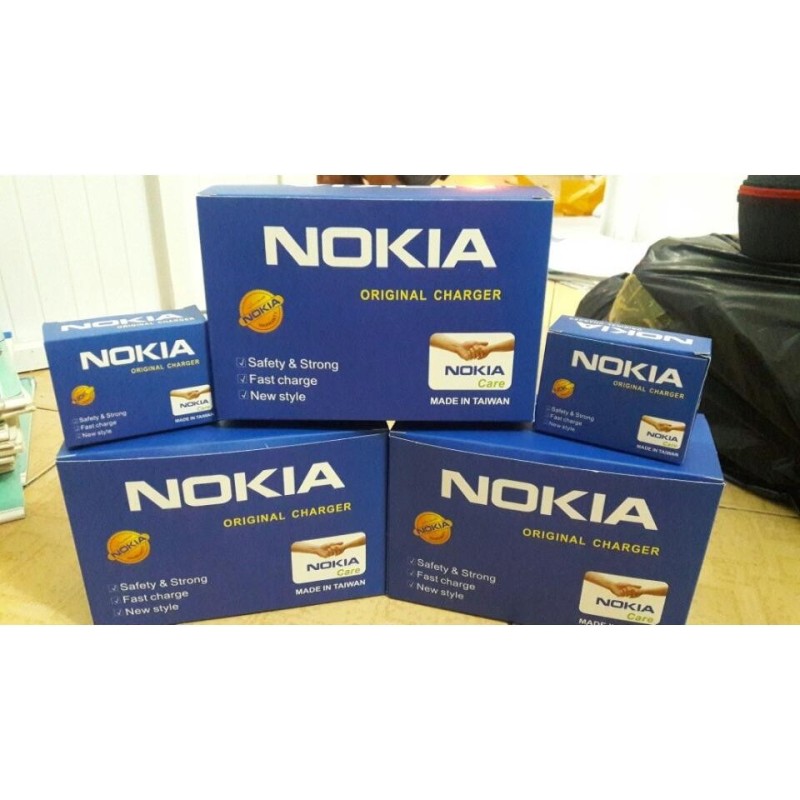 Giá Sạc dây liền Nokia Microsoft