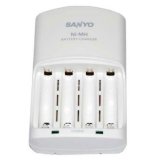 Sạc pin AA AAA Sanyo NC-MQN06 (Trắng)