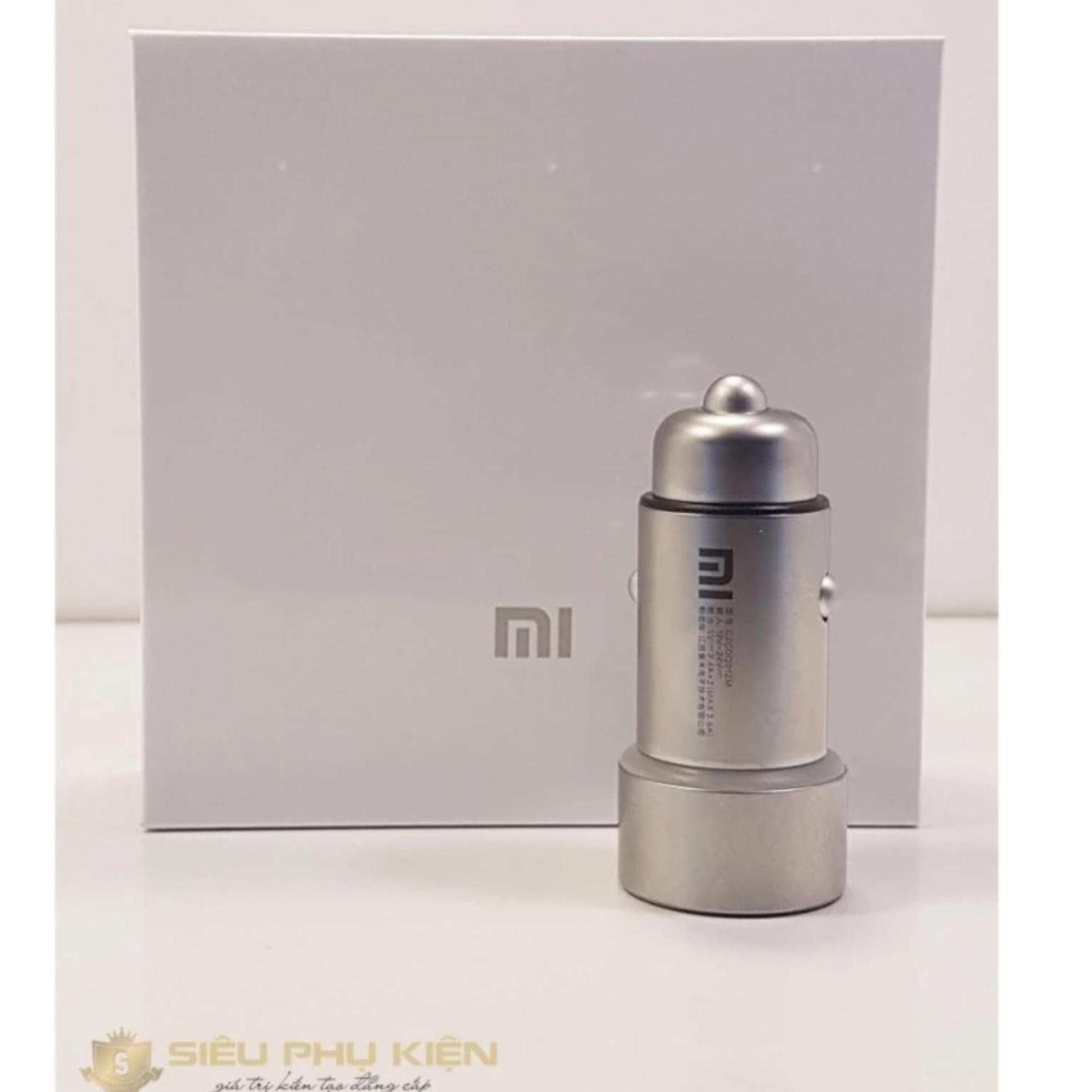 Tẩu sạc trên ô tô MI Silver -