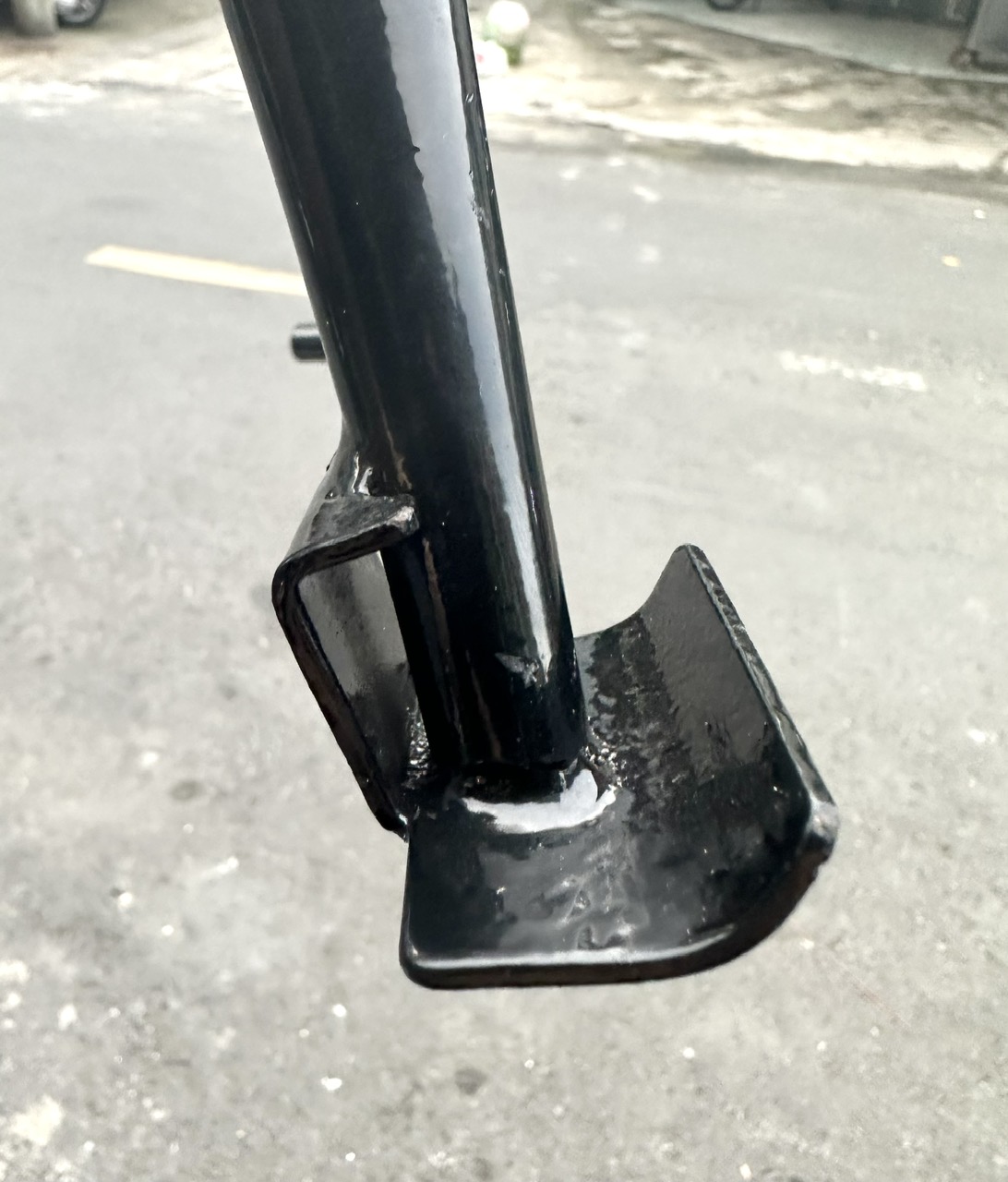 CHỐNG ĐỨNG DÀNH CHO XE CHALY