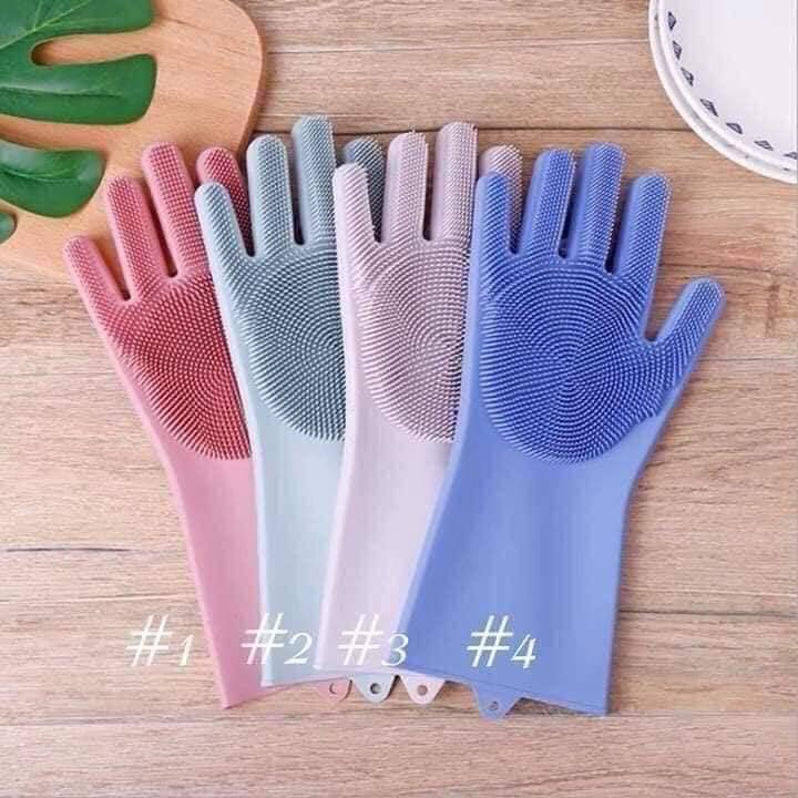 Găng tay silicon kiêm miếng rửa bát