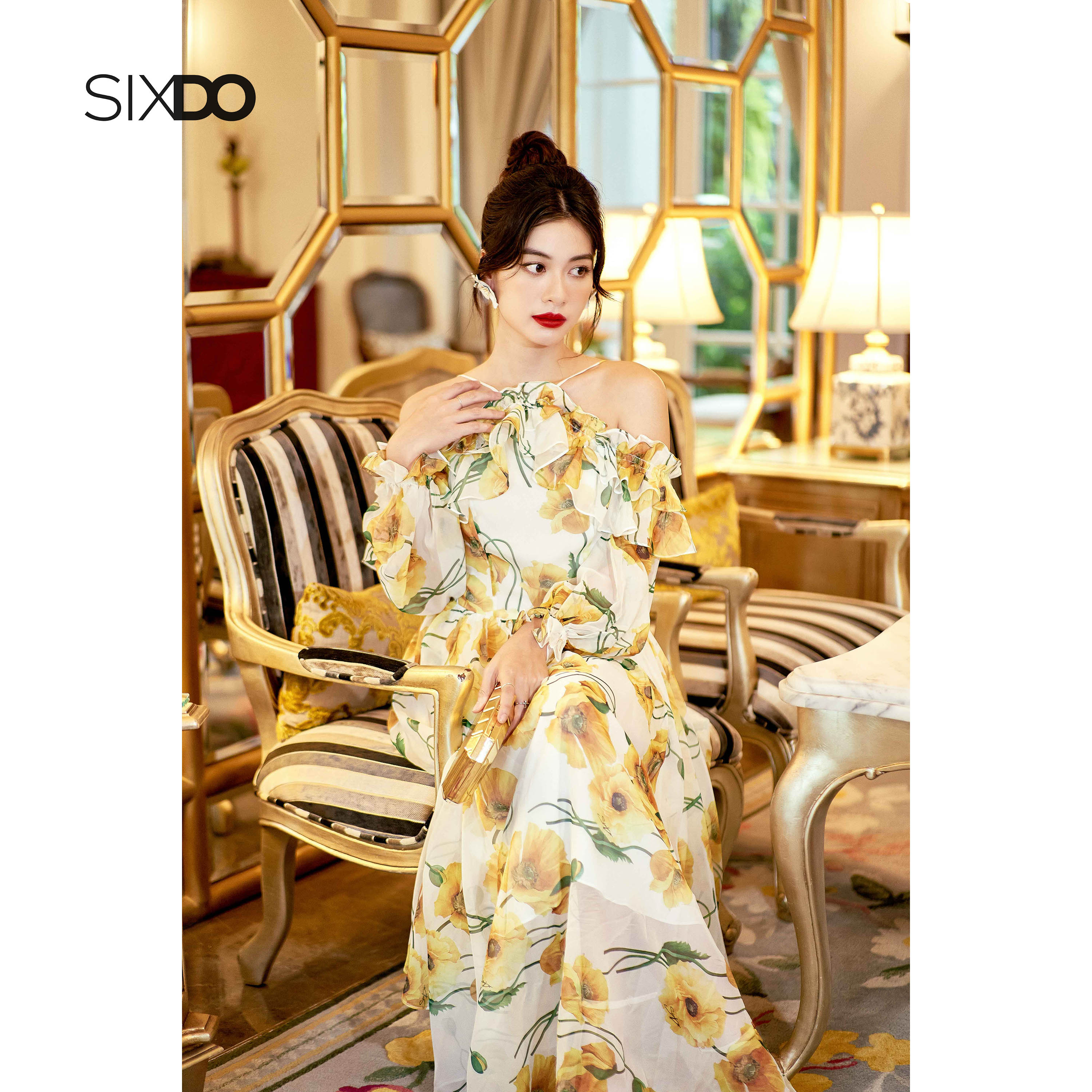 Đầm voan poppy hoa trễ vai SIXDO (White Poppy Off-shoulder Midi Voile Dress)