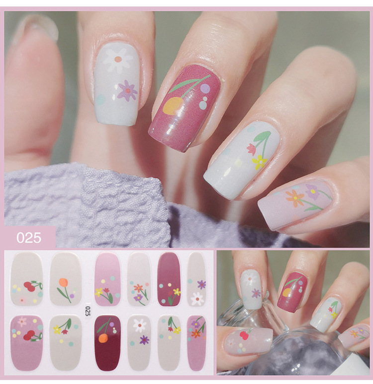 Bộ sticker dán móng tay trang trí 3D