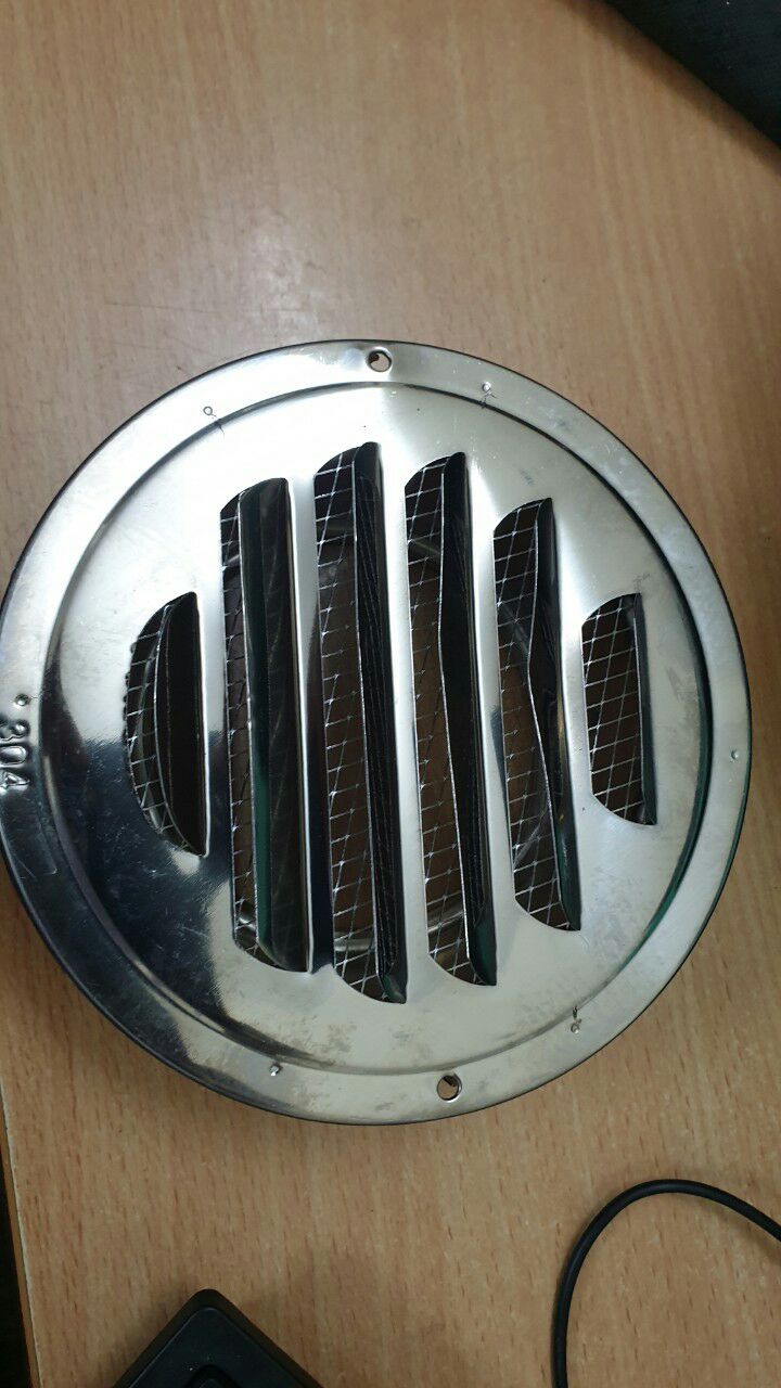 chụp thông gió máy hút mùi nhà bếp inox 304