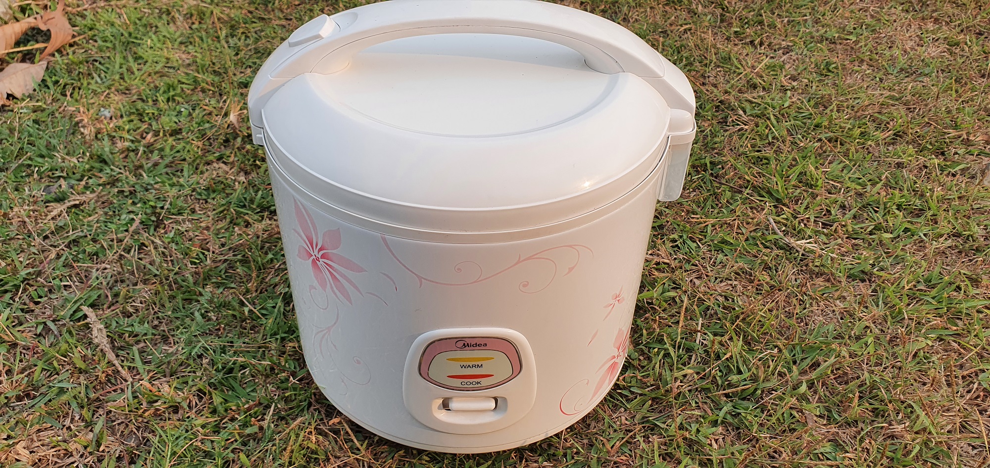 Nồi Cơm Nắp Gài Midea MR-CM18SQ – 1.8 Lít - Hàng cũ